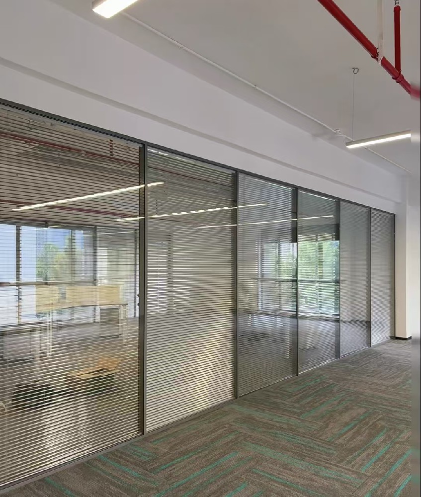 90 types of double glass louvers, welding the high-end feel of the office to deathr